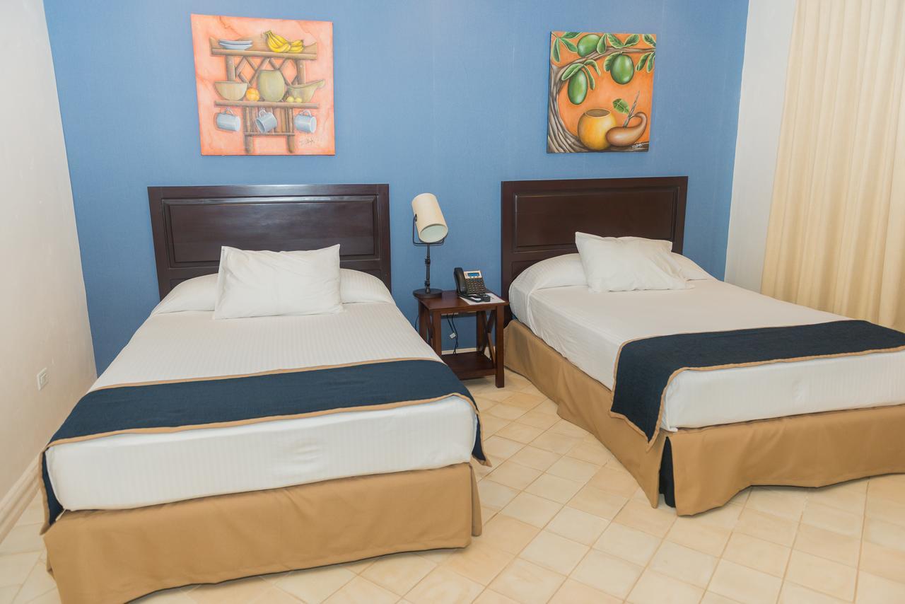 Hotel Presidente Las Tablas Buitenkant foto