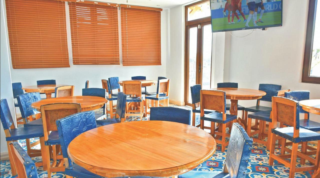 Hotel Presidente Las Tablas Buitenkant foto